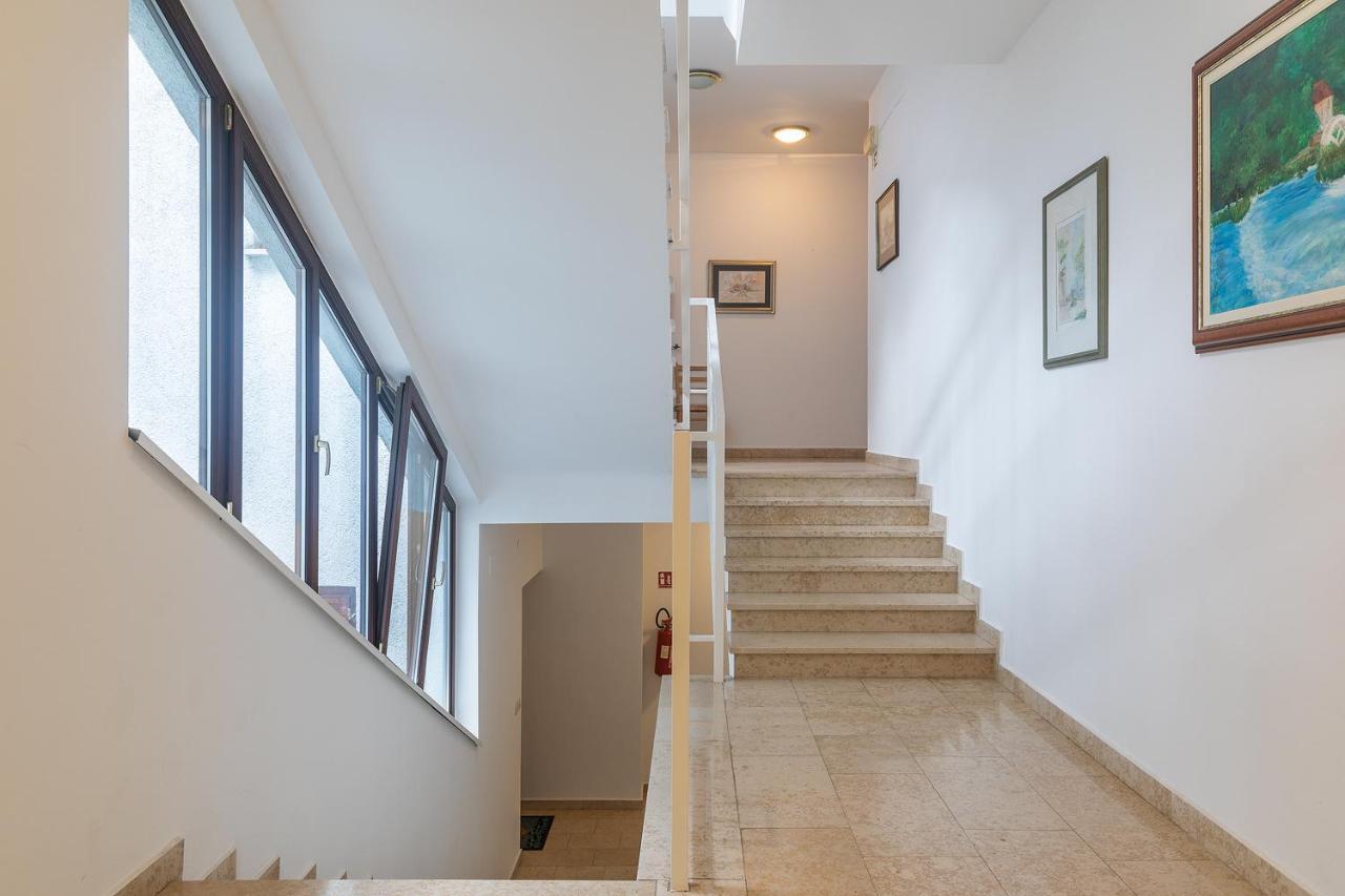 Apartment Little Gallery **** Rovinj Eksteriør bilde